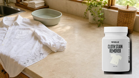 Baju putih berbintik jamur di area cuci dengan packshot Wiselie Cloth Stain Remover